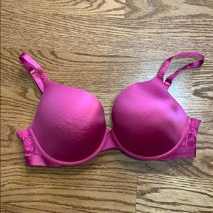 36D Lightly lined Bra